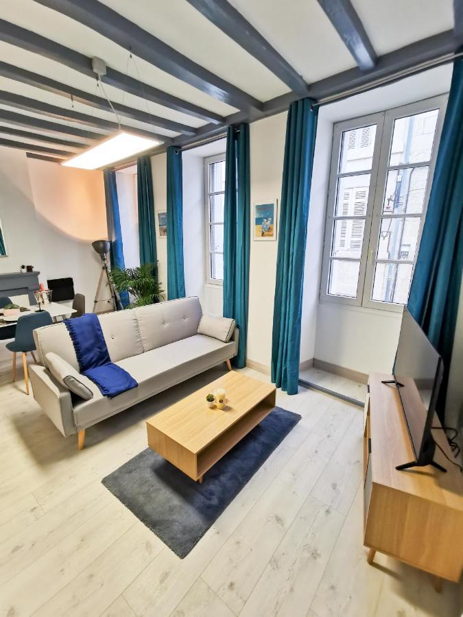 Appartement Ma Douce Charente - Superbe T3 Design Et Fonctionnel - Hyper Centre A แซ็งต์ ภายนอก รูปภาพ