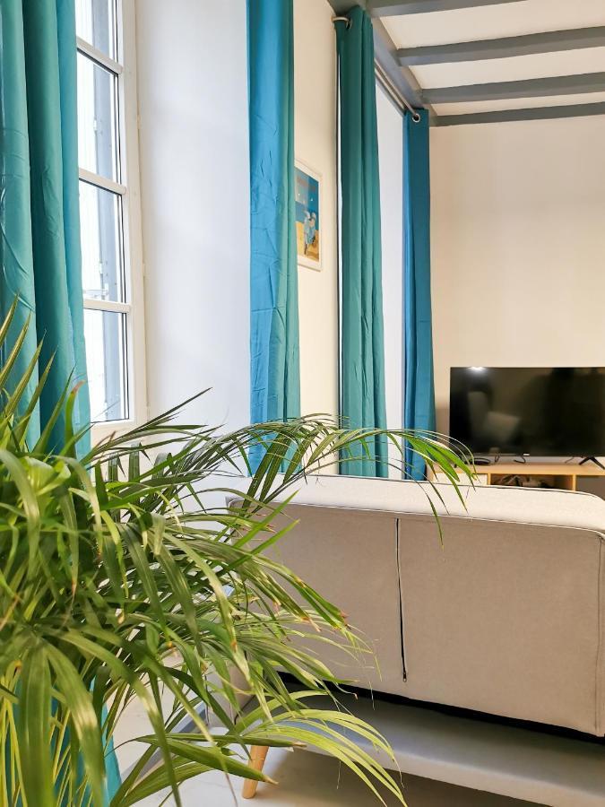 Appartement Ma Douce Charente - Superbe T3 Design Et Fonctionnel - Hyper Centre A แซ็งต์ ภายนอก รูปภาพ